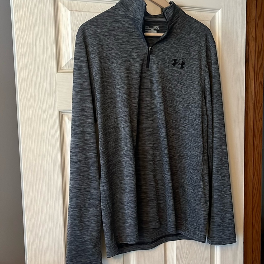 AU quarter zip